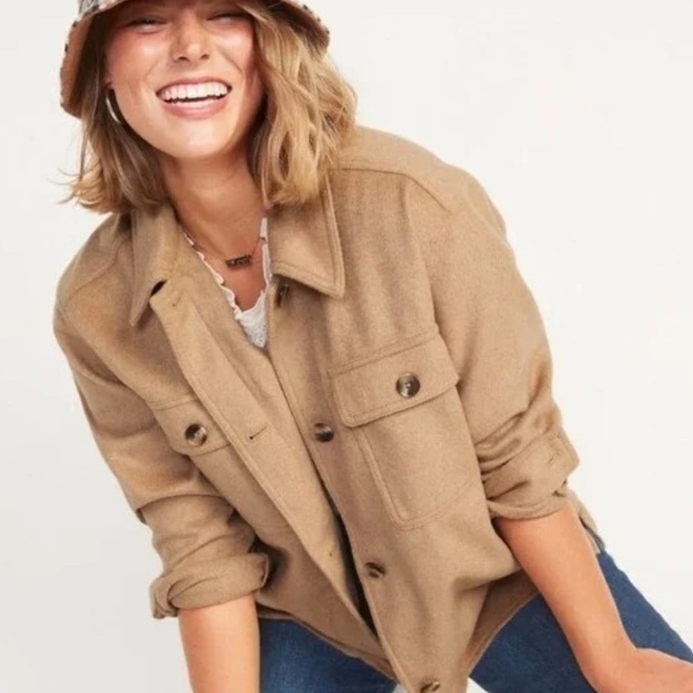 Old Navy Women’s Soft Brushed Utility Shirt Jacket in Camel